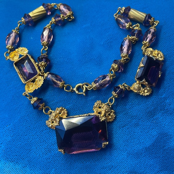 Antique Czech Glass Necklace - Picture 4 of 14